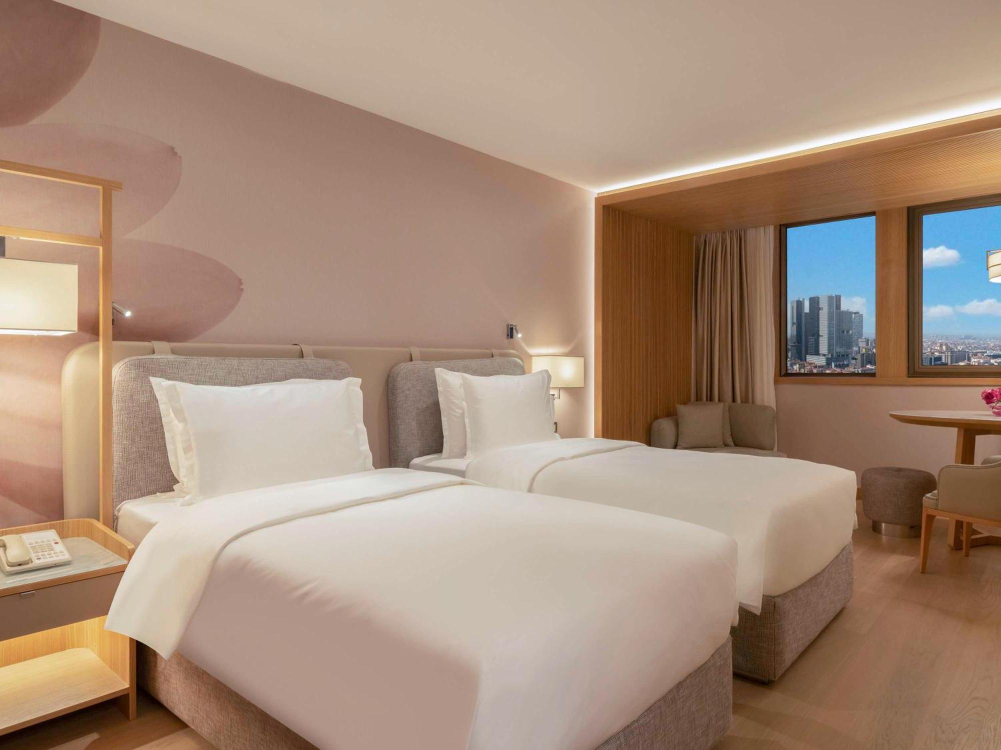 Mövenpick Bosphorus Otel 5*